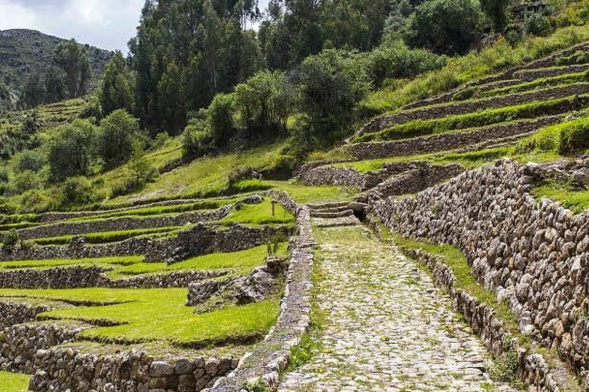 Half-Day Inkilltambo Hike in Cusco – Inca Trails, Scenic Views, and Acclimatization Experience