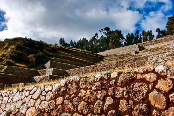 Half-Day Trek from Chinchero to Urquillos – Sacred Valley Inca Trail Experience