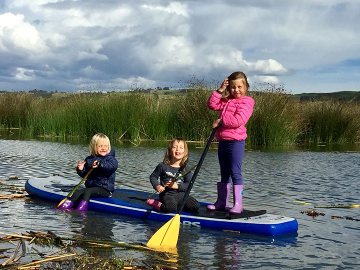 STAND UP PADDLE EN LA LAGUNA HUAYPO